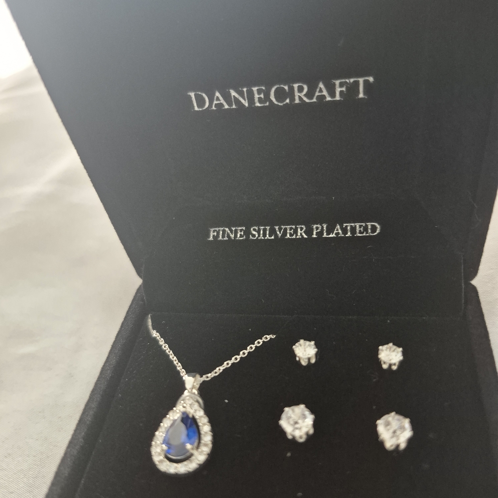 Craft Fine Silver Necklace with Blue and White Stones - Picture 6 of 8